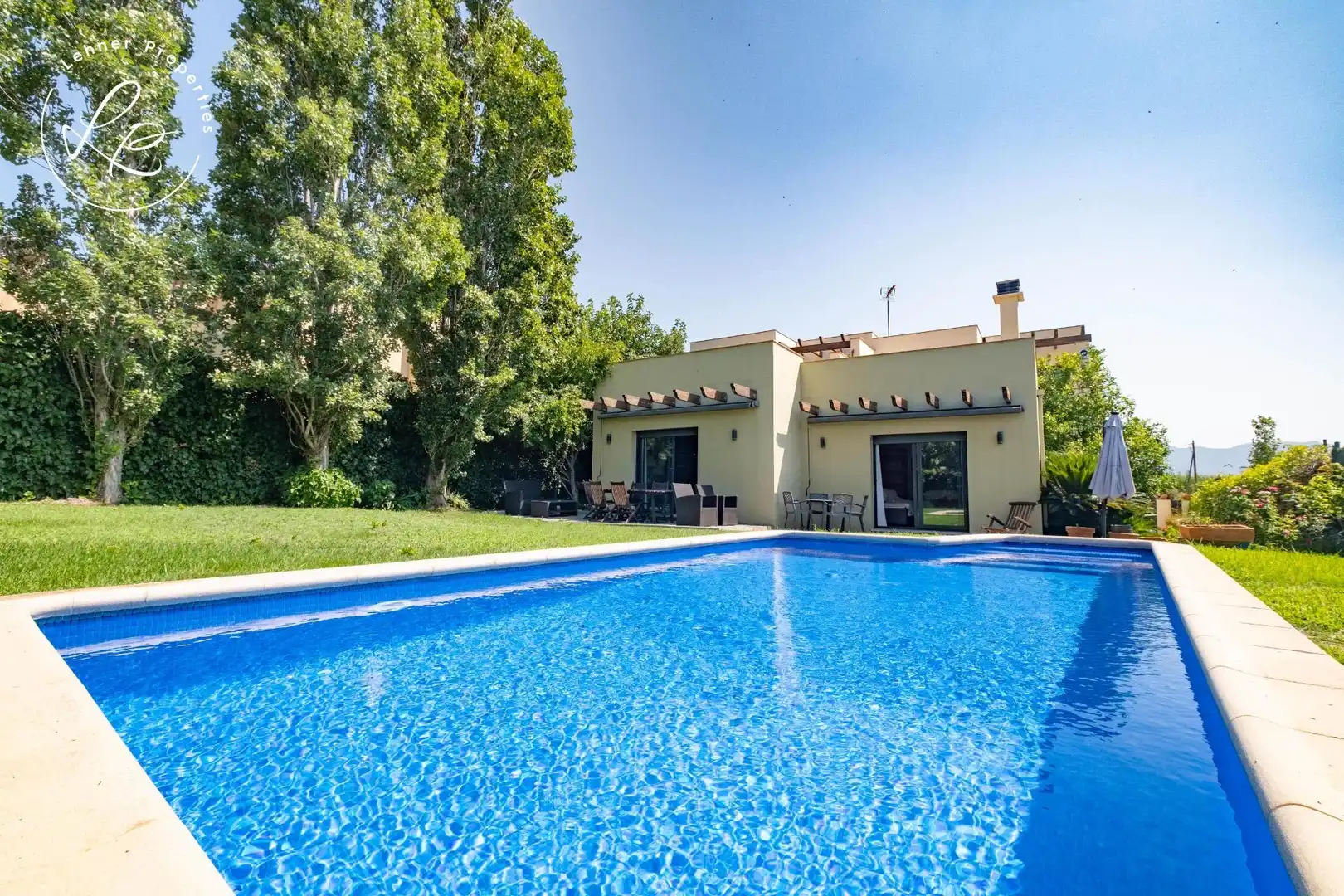 Adosado con piscina en venta en Carretera PEDRET