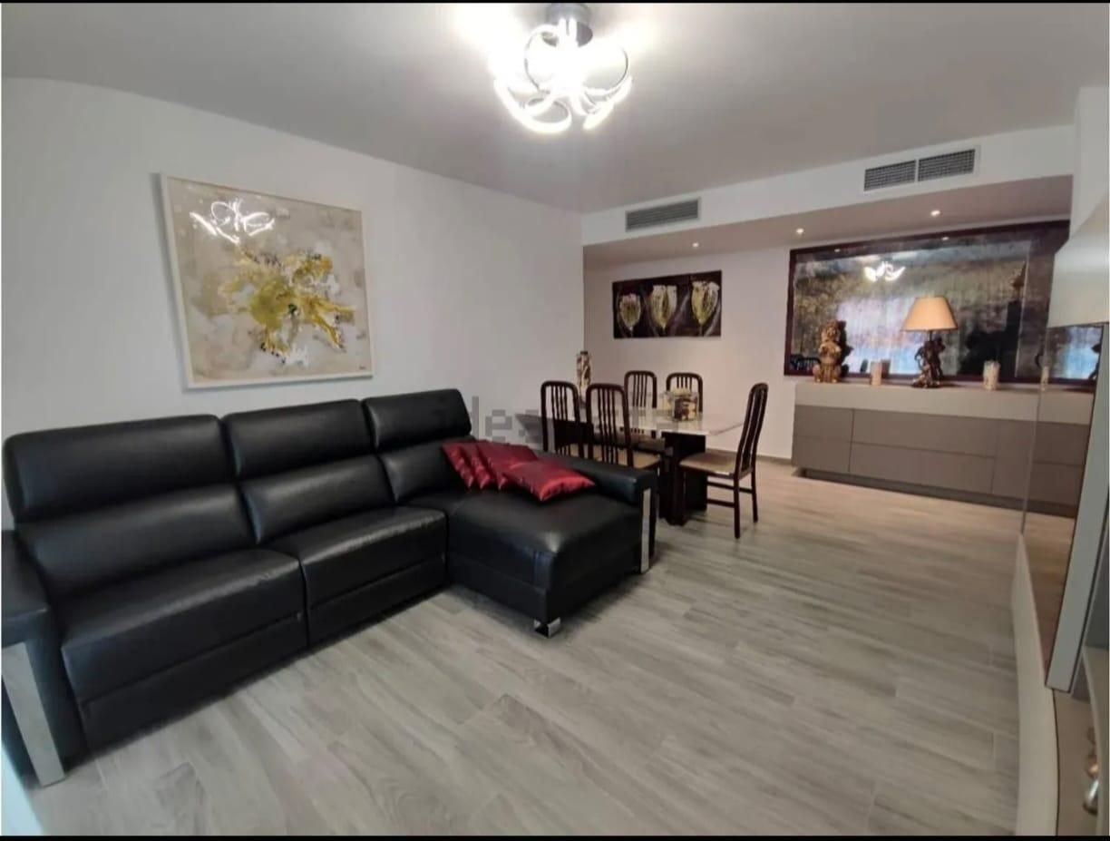 Living room of Flat for sale in Móstoles  with Heating, Terrace and Balcony