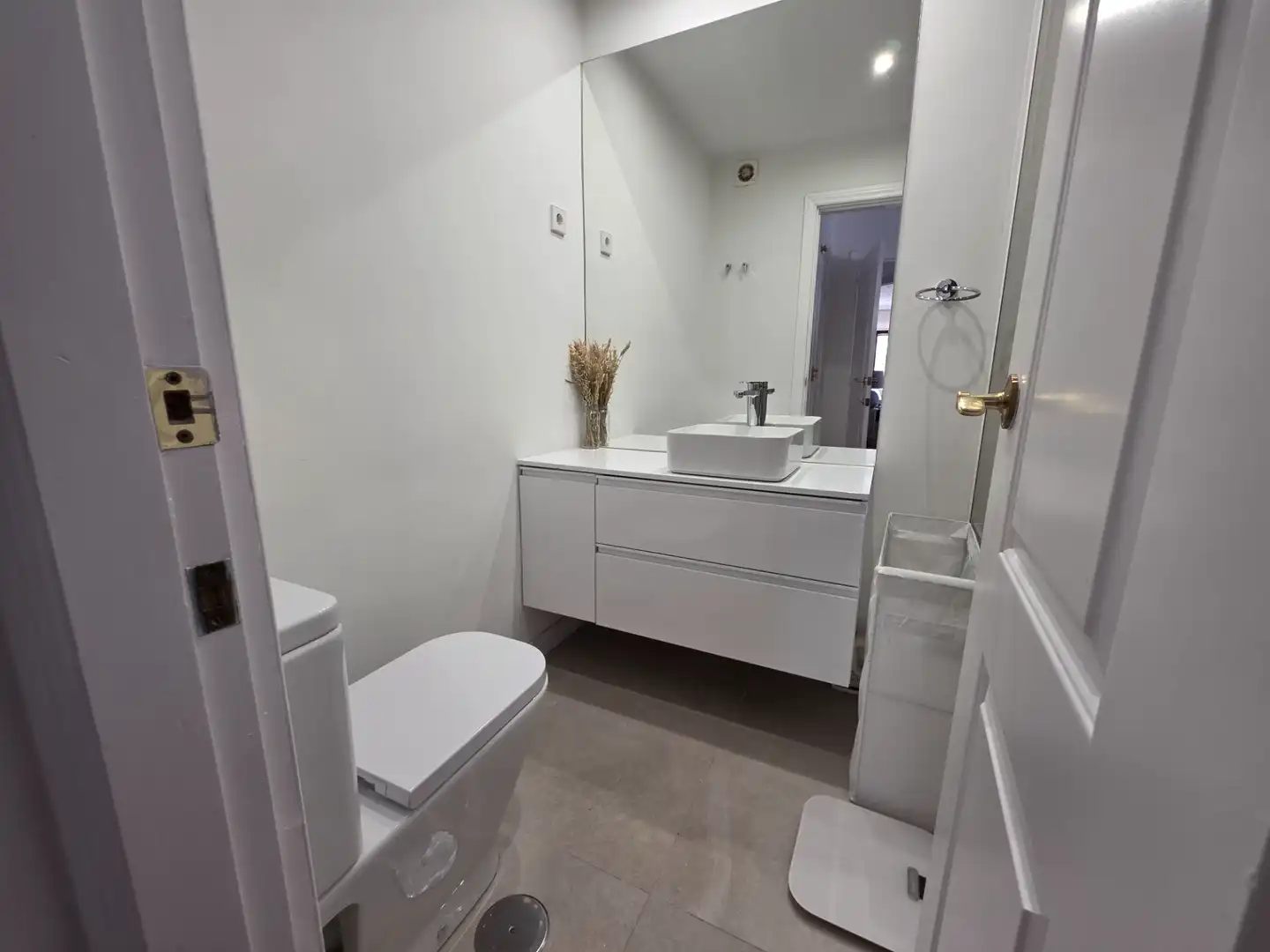 Baño de Piso en venta en Madrid con Aire acondicionado, Calefacción y Terraza