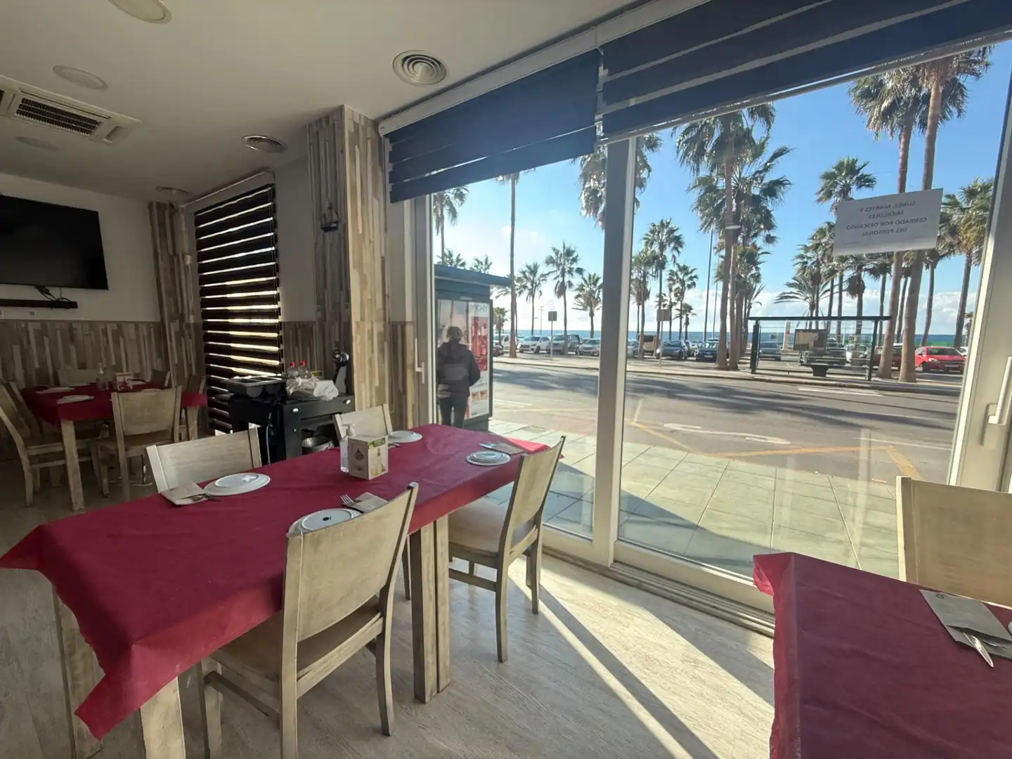 Geschaftsraum zur Miete in Almería mit Terrasse und Möbliert