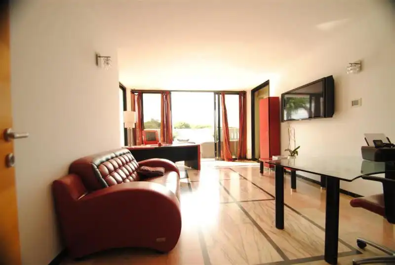 Reihenhaus zum Verkauf in Elviria - Cabopino, imagen 25