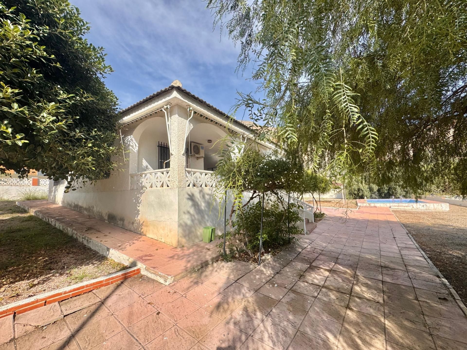 Exterior view of Country house for sale in Orihuela  with Air Conditioner, Private garden and Storage room