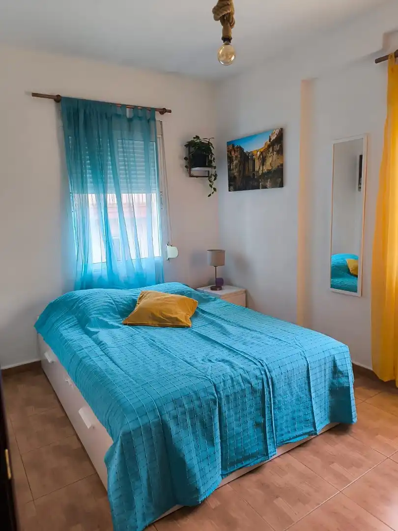 Habitación de Piso de alquiler en Fuengirola con Balcón