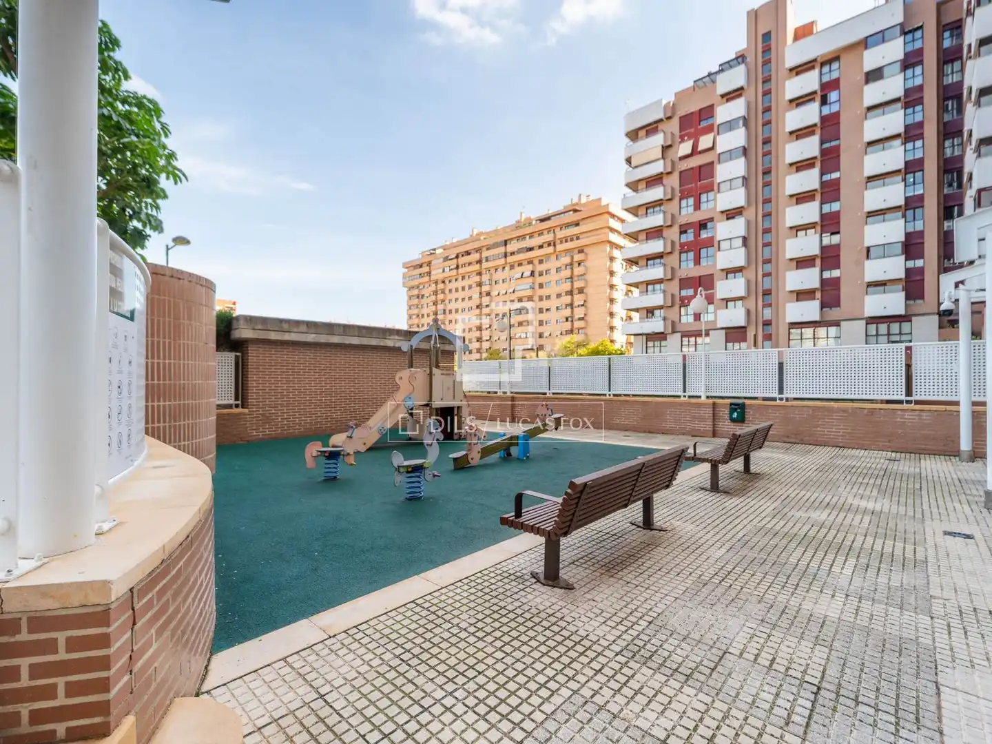 Penthouse with balcony for sale in Camins al Grau, imagen 42
