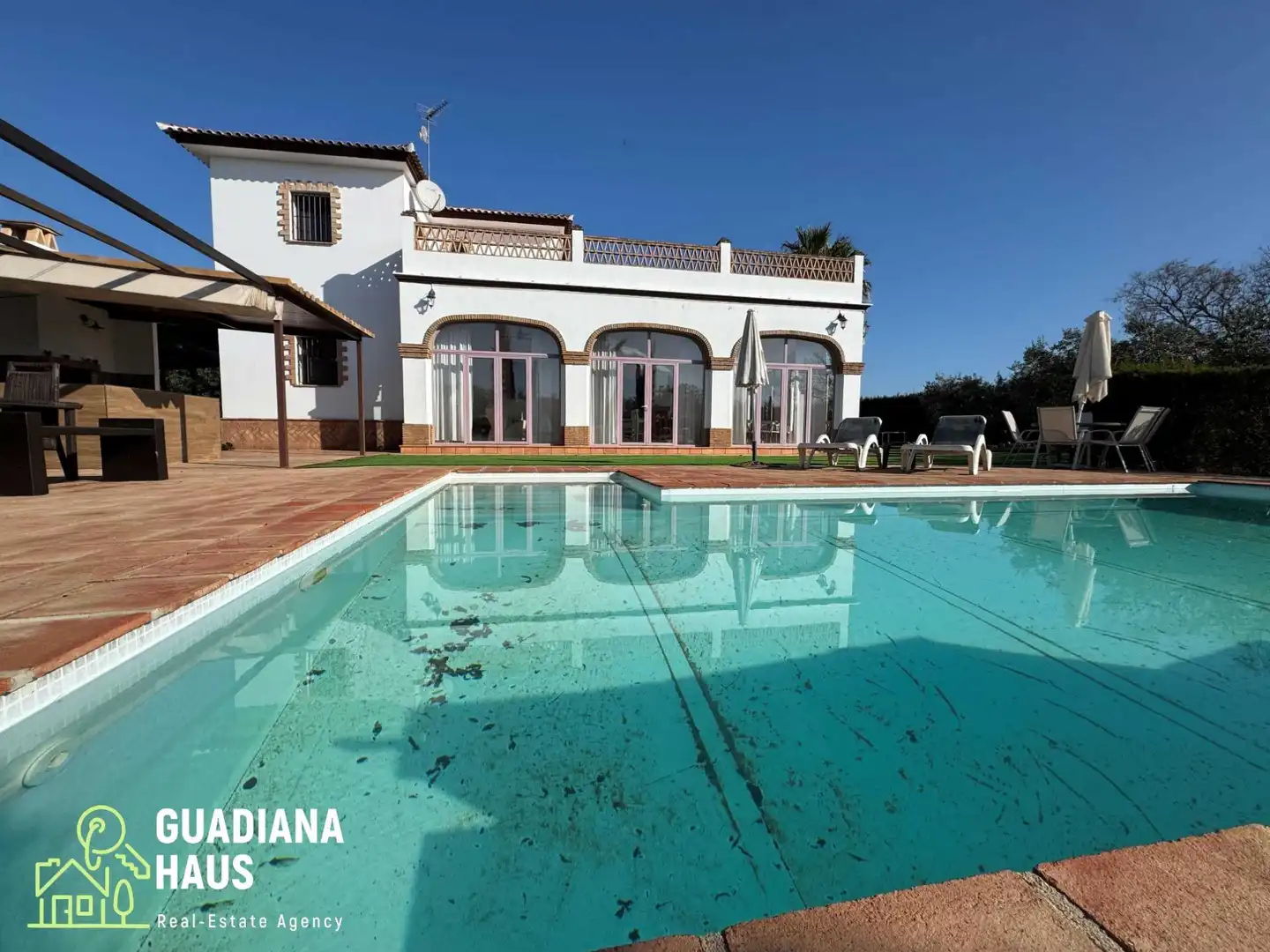 Vista exterior de Finca rústica en venta en Cartaya con Terraza y Piscina