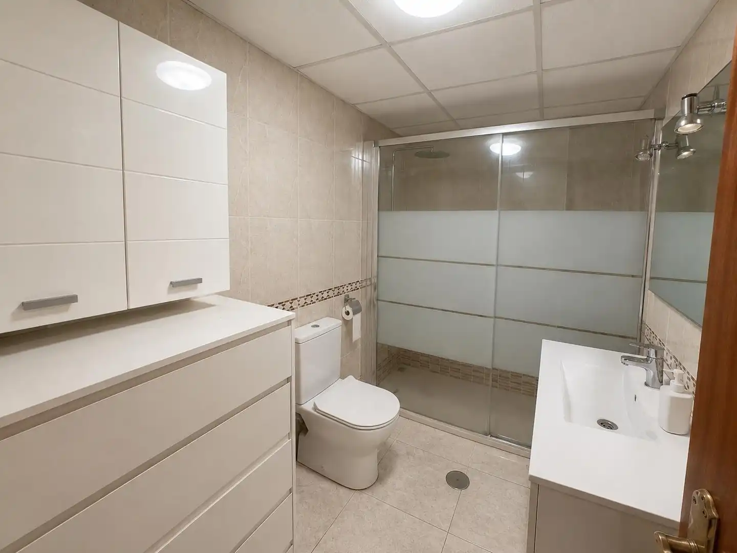 Bathroom of Flat for sale in Almería  with Heating, Furnished and Balcony