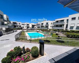 Exterior view of Flat for sale in Las Rozas de Madrid  with Air Conditioner, Terrace and Swimming Pool