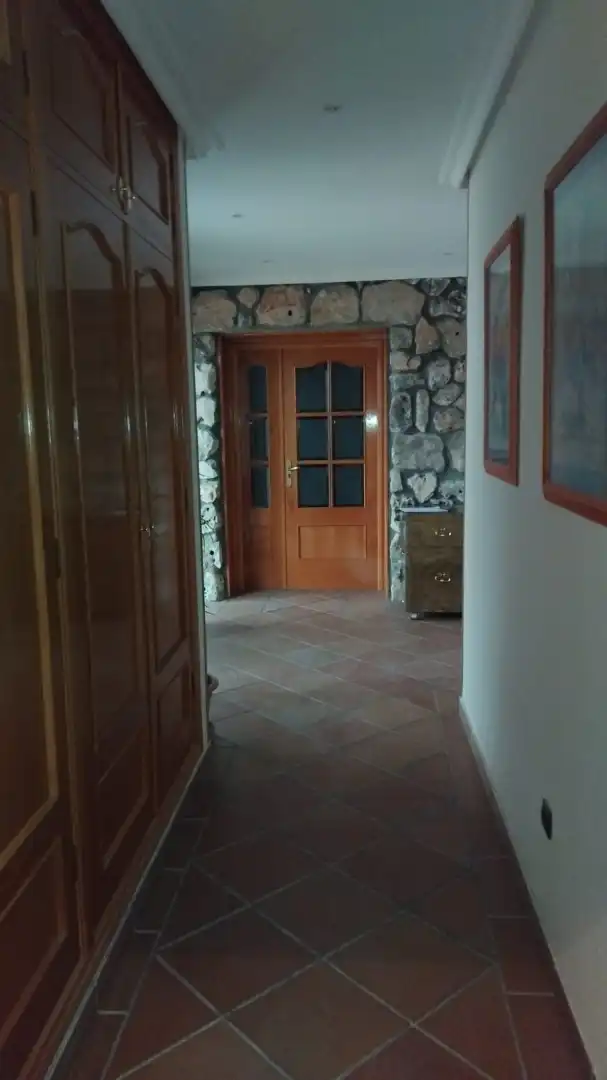 Houses for sale in Buendía  with Air Conditioner, Heating and Private garden