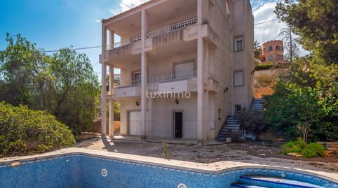Chalet en venta en La Nucia con vistas al mar y montaña, imatge 2