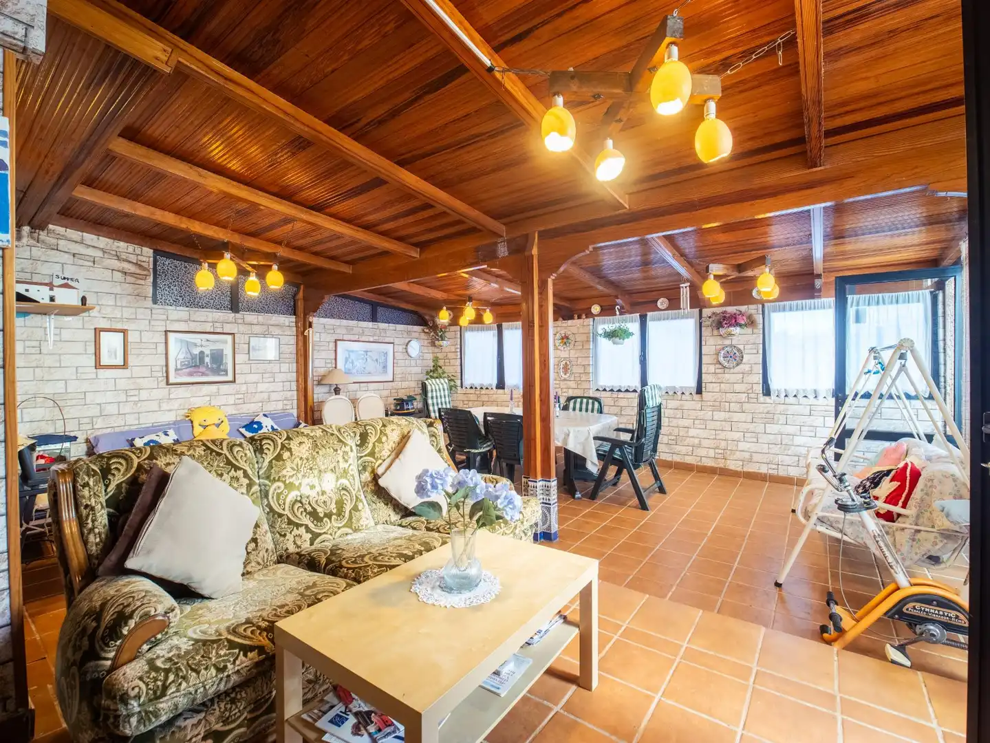 Sala d'estar de Casa adosada en venda en Candelaria amb Aire condicionat, Jardí privat i Piscina comunitària
