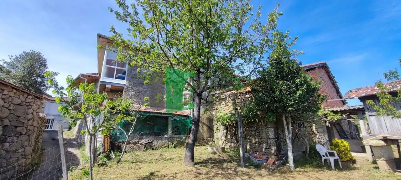 Casa rústica con jardín en venta en A Merca, imagen 4