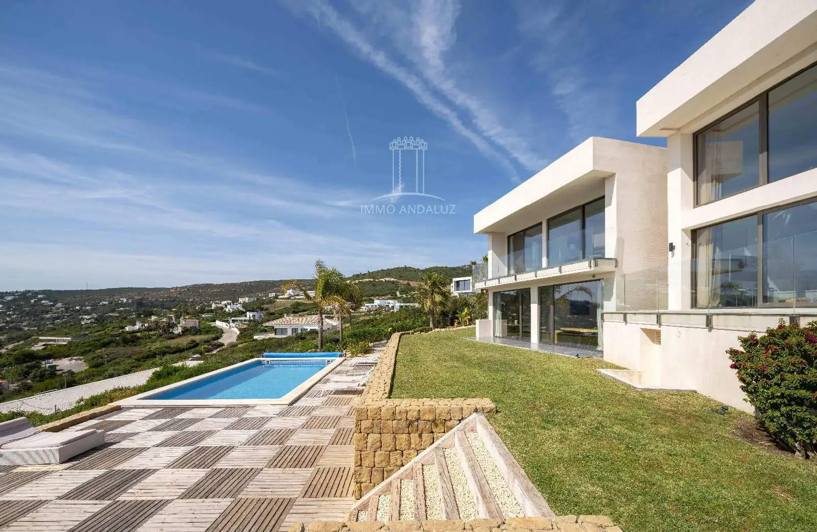 Exterior view of Houses for sale in Zahara de los Atunes  with Air Conditioner, Heating and Storage room