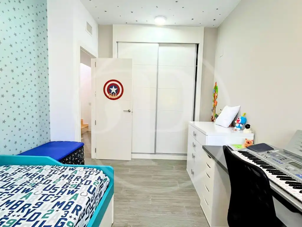 Terraced house with terrace for sale in Benicalap, imagen 25