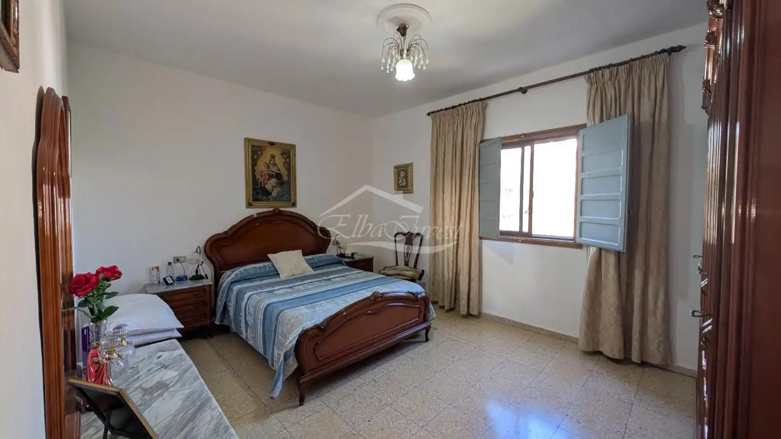 Habitación de Casa adosada en venta en San Miguel de Abona con Jardín privado, Trastero y Amueblado