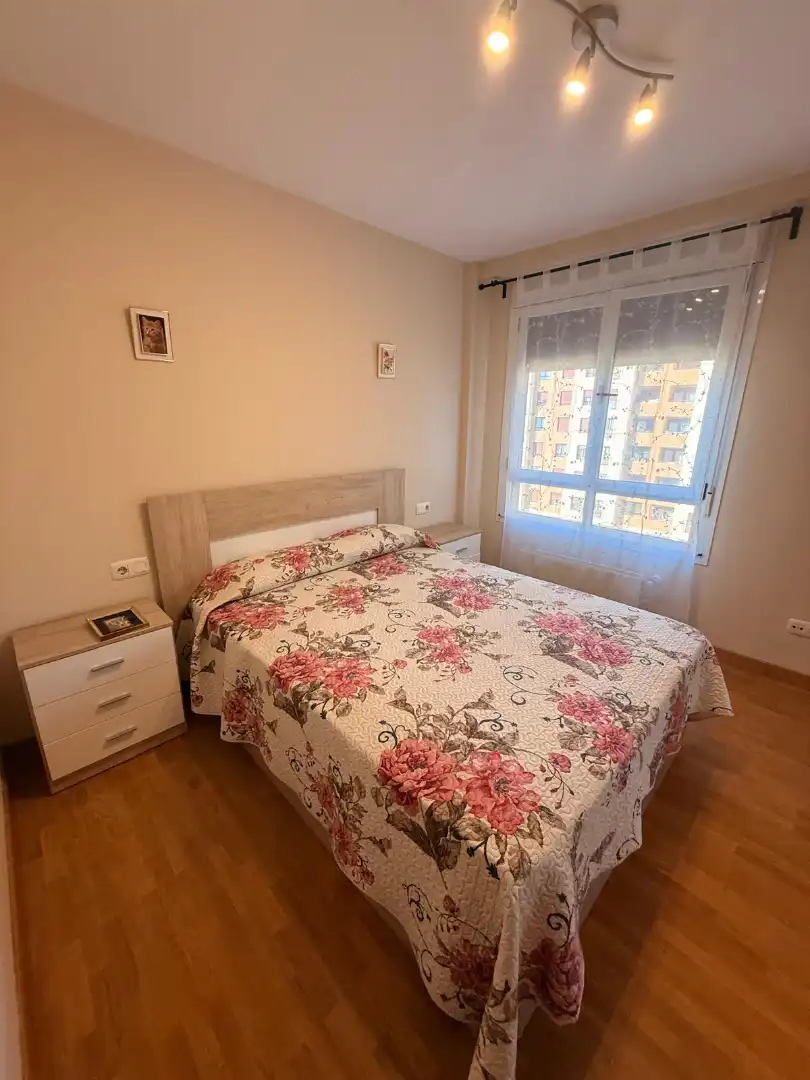 Bedroom of Apartments for rent in Vallobín - La Florida