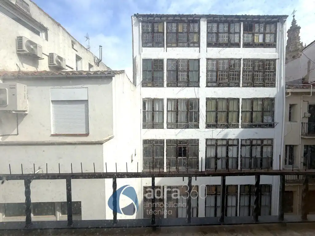 Exterior view of Attic for sale in  Logroño  with Terrace and Storage room