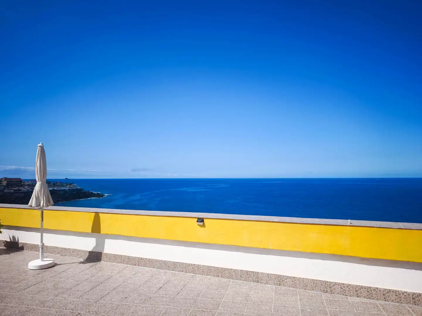 Terrasse von Wohnungen zum Verkauf in Santiago del Teide mit Terrasse, Möbliert und Gemeinschaftspool