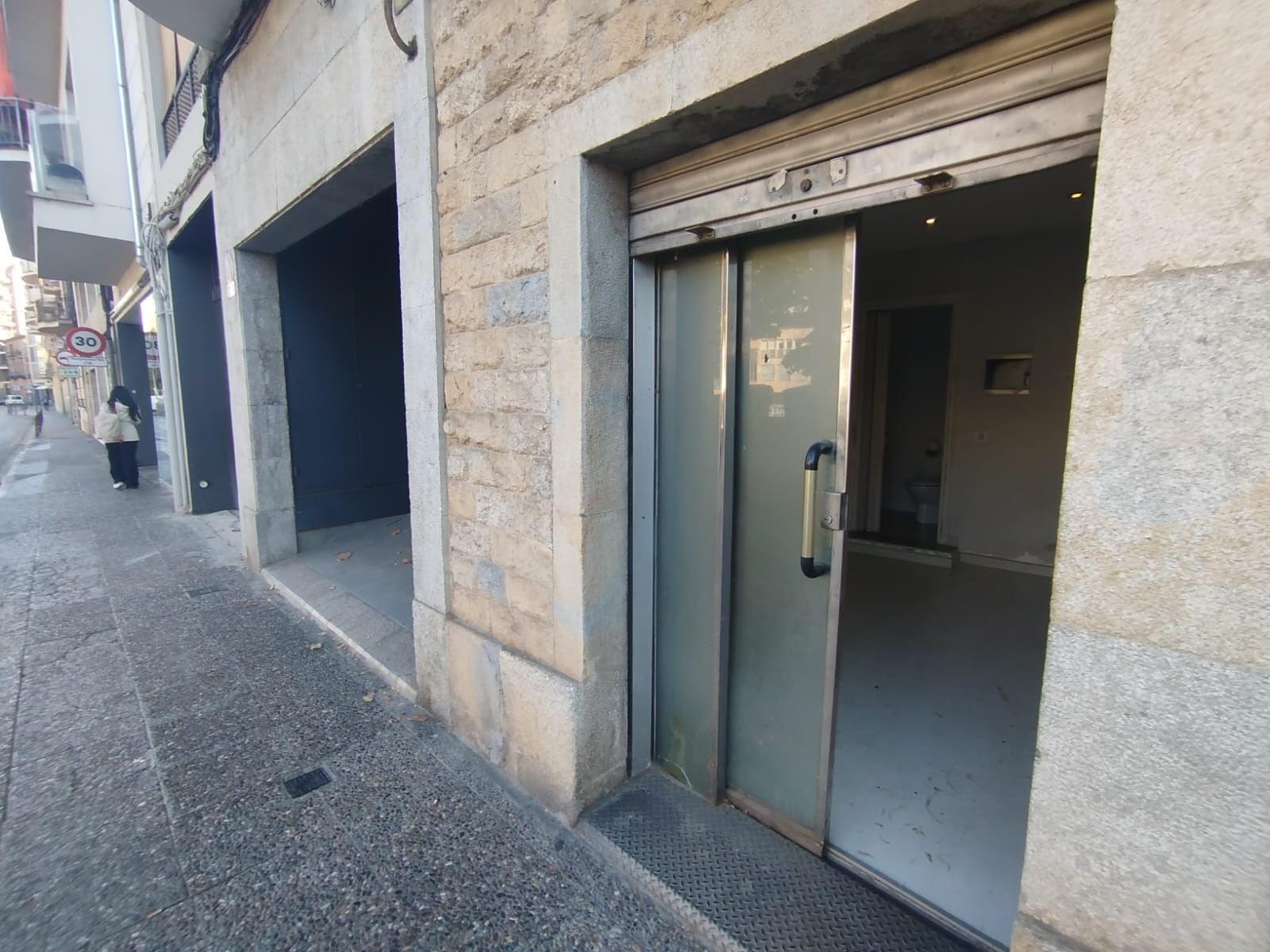 Traster de lloguer en Girona Capital