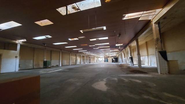 Local comercial en Venta en Logroño - Avenida Solidaridad en Residencia