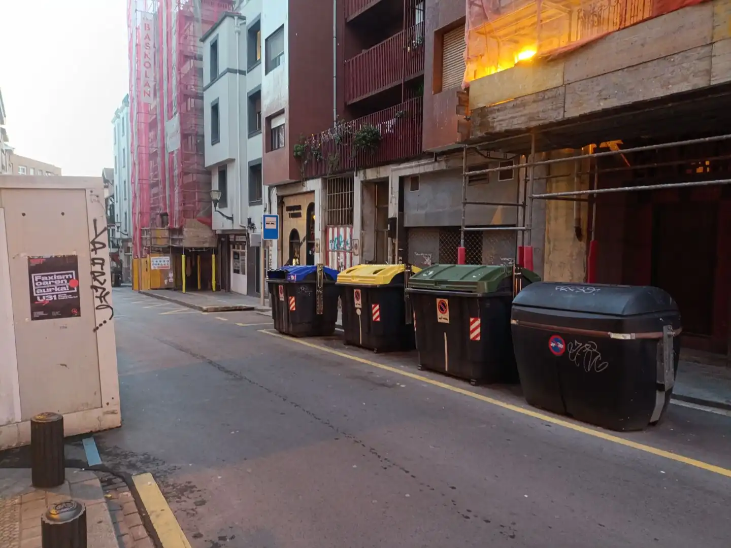Exterior view of Garage for rent in Bilbao   with Alarm