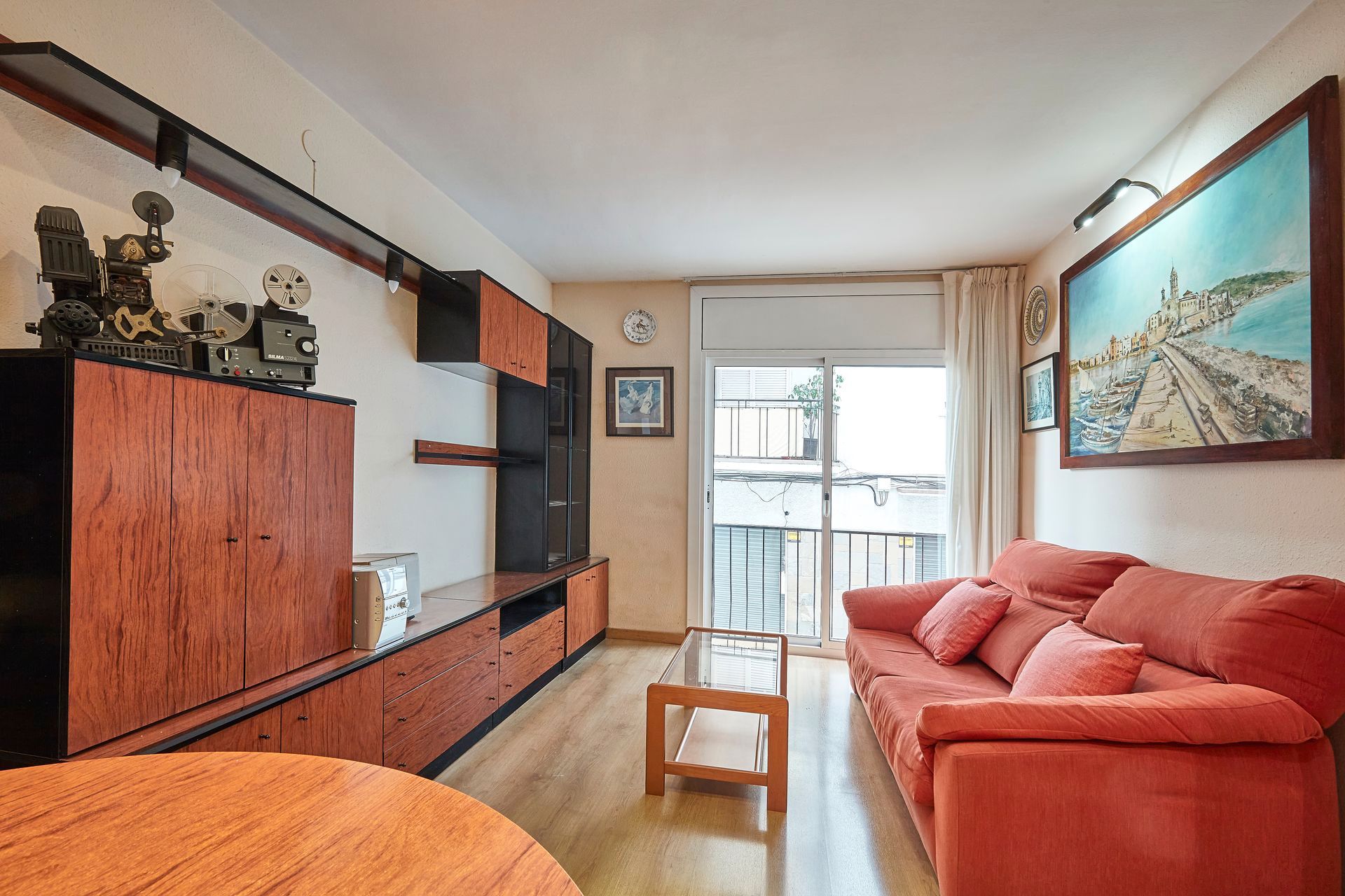 Living room of Planta baja for sale in Sitges  with Air Conditioner, Heating and Parquet flooring