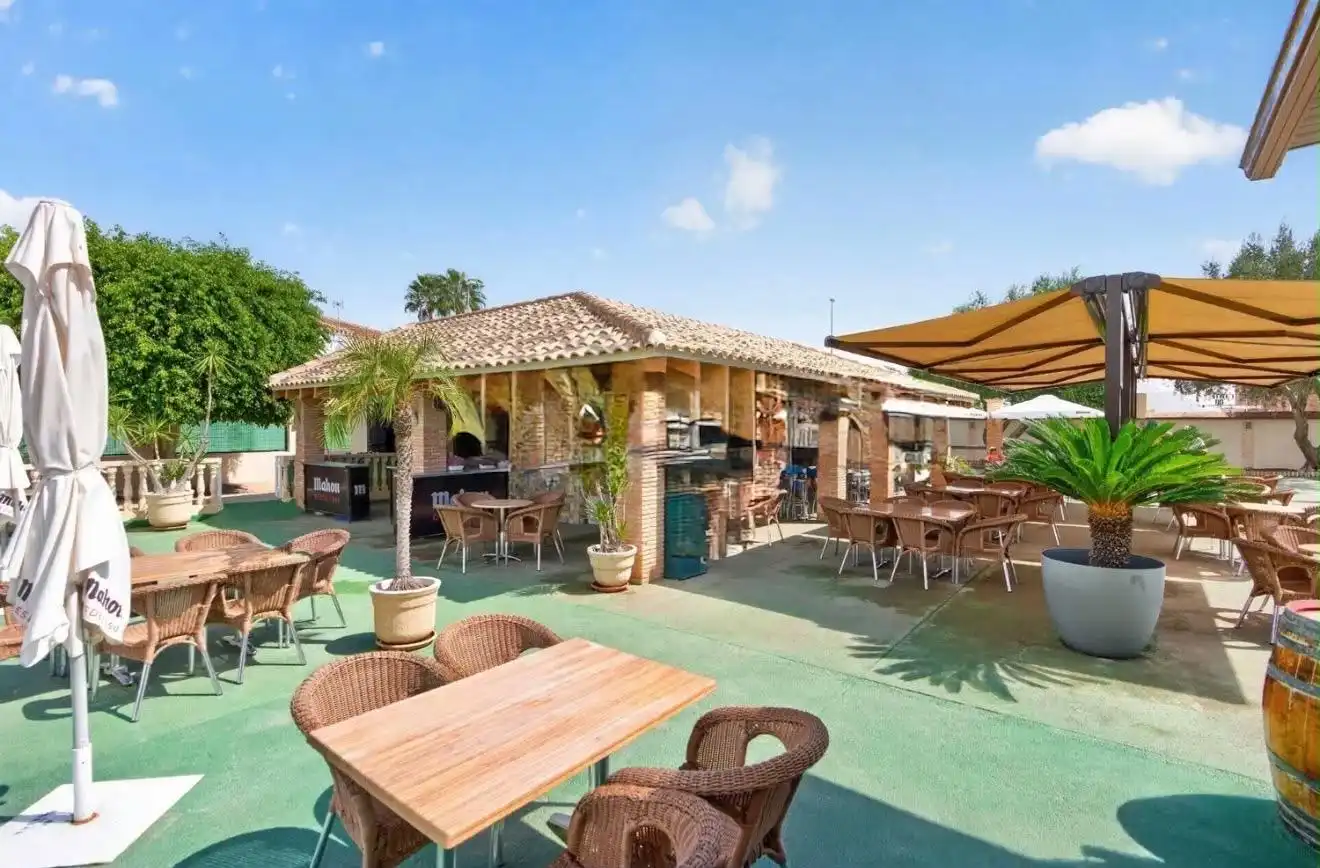Villa avec piscine à vendre à Pueblo Latino, imagen 2