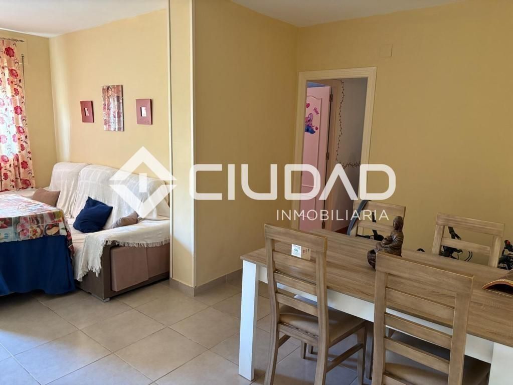 Piso en venta en Centro - Calzada - Cabo Noval