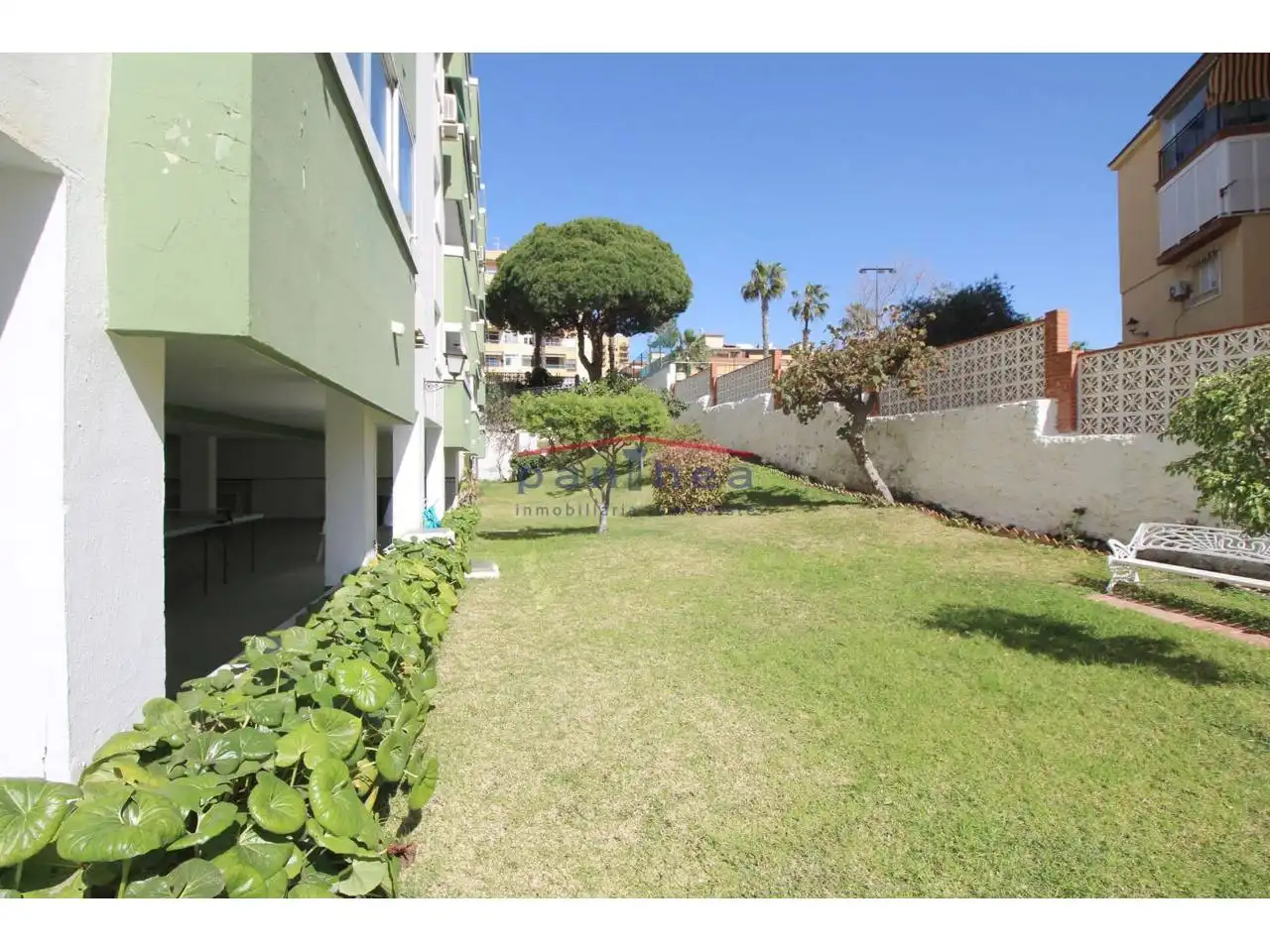 Jardín de Piso en venta en Rincón de la Victoria con Aire acondicionado, Terraza y Trastero