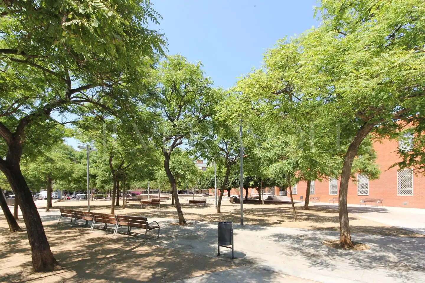 Vista exterior de Casa adosada en venta en El Prat de Llobregat con Aire acondicionado, Calefacción y Terraza