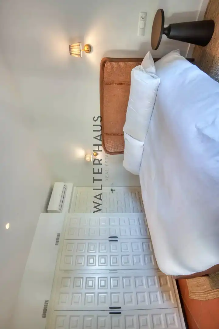 Casa amb terrassa en venda a Avinguda de Vallvanera, imagen 7