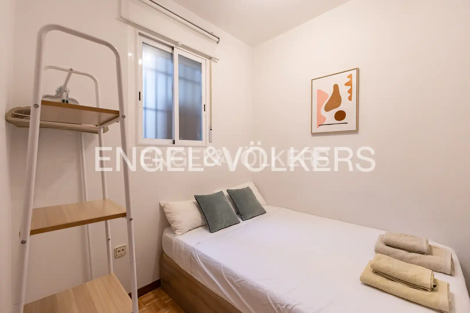 Bedroom of Flat for rent in Madrid  with Air Conditioner, Heating and Parquet flooring