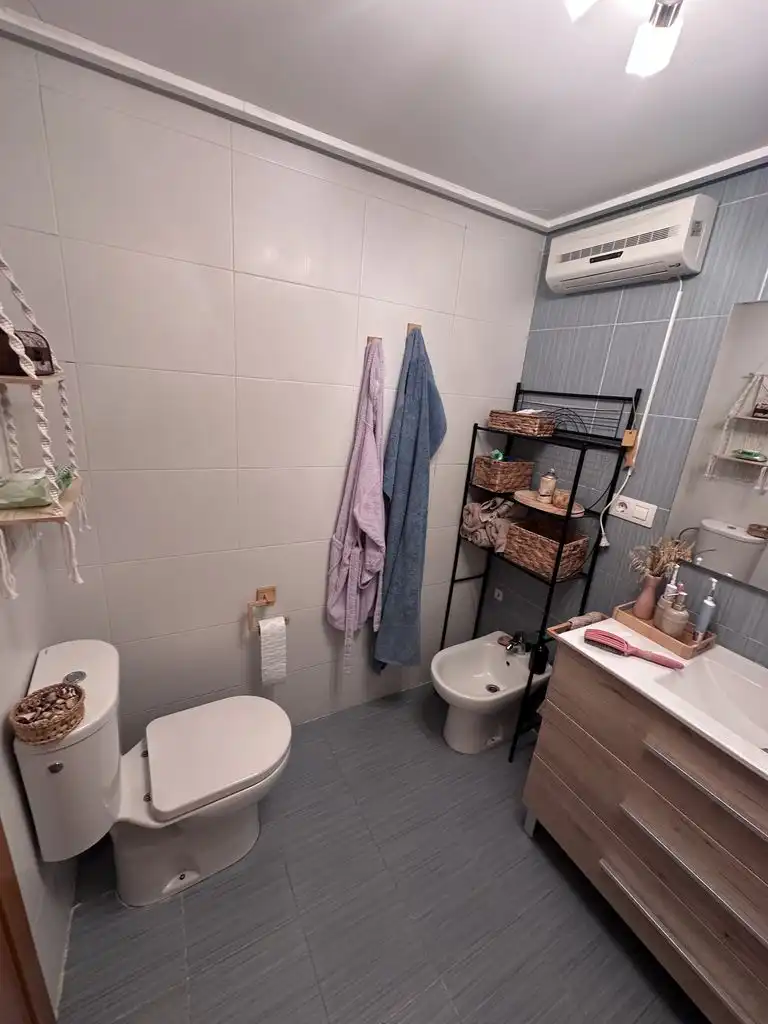 Baño de Piso en venta en Sagunto / Sagunt