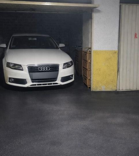 Photo 2 of Garage for rent in Calle Rey Silo, 1, Versalles, Avilés