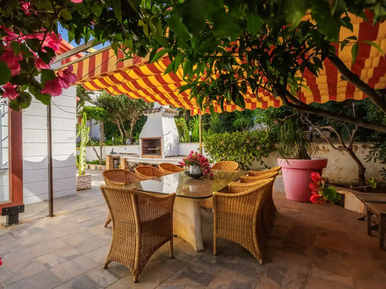 Terrace of Flat for rent in Dénia  with Air Conditioner, Private garden and Parquet flooring