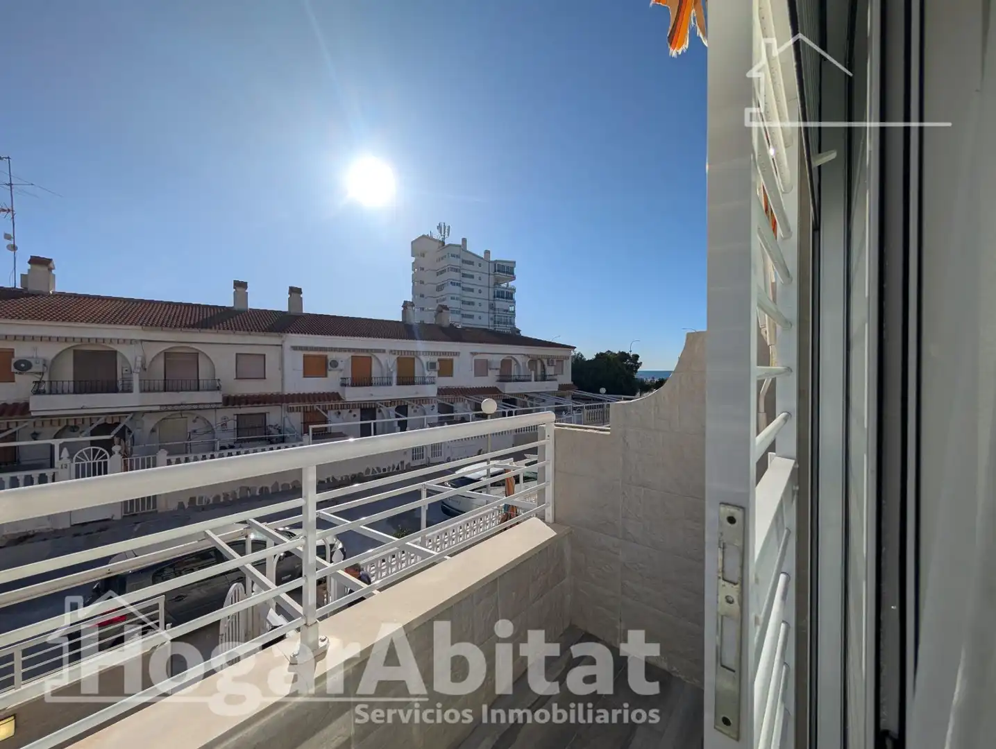 Vista exterior de Casa adosada en venta en Santa Pola con Aire acondicionado, Calefacción y Terraza