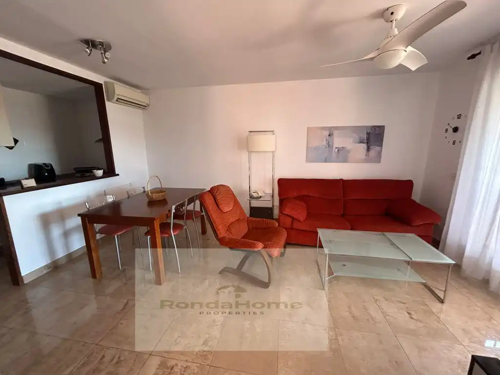 Sala de estar de Piso de alquiler en Manilva con Terraza