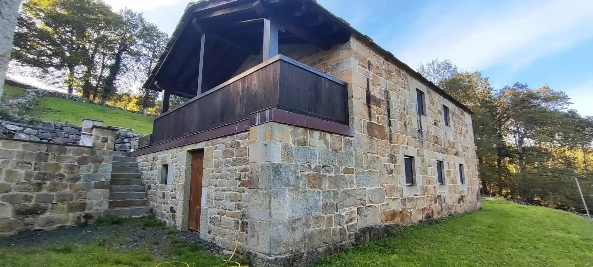Casa rústica amb terrassa en venda a San Pedro del Romeral, imagen 24