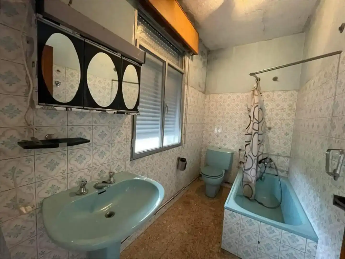 Bathroom of Houses for sale in Rodeiro, Pontevedra