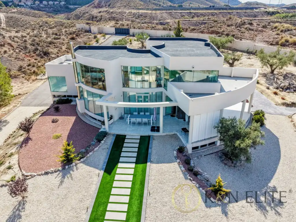 Exterior view of Houses for sale in Petrer  with Air Conditioner, Private garden and Swimming Pool