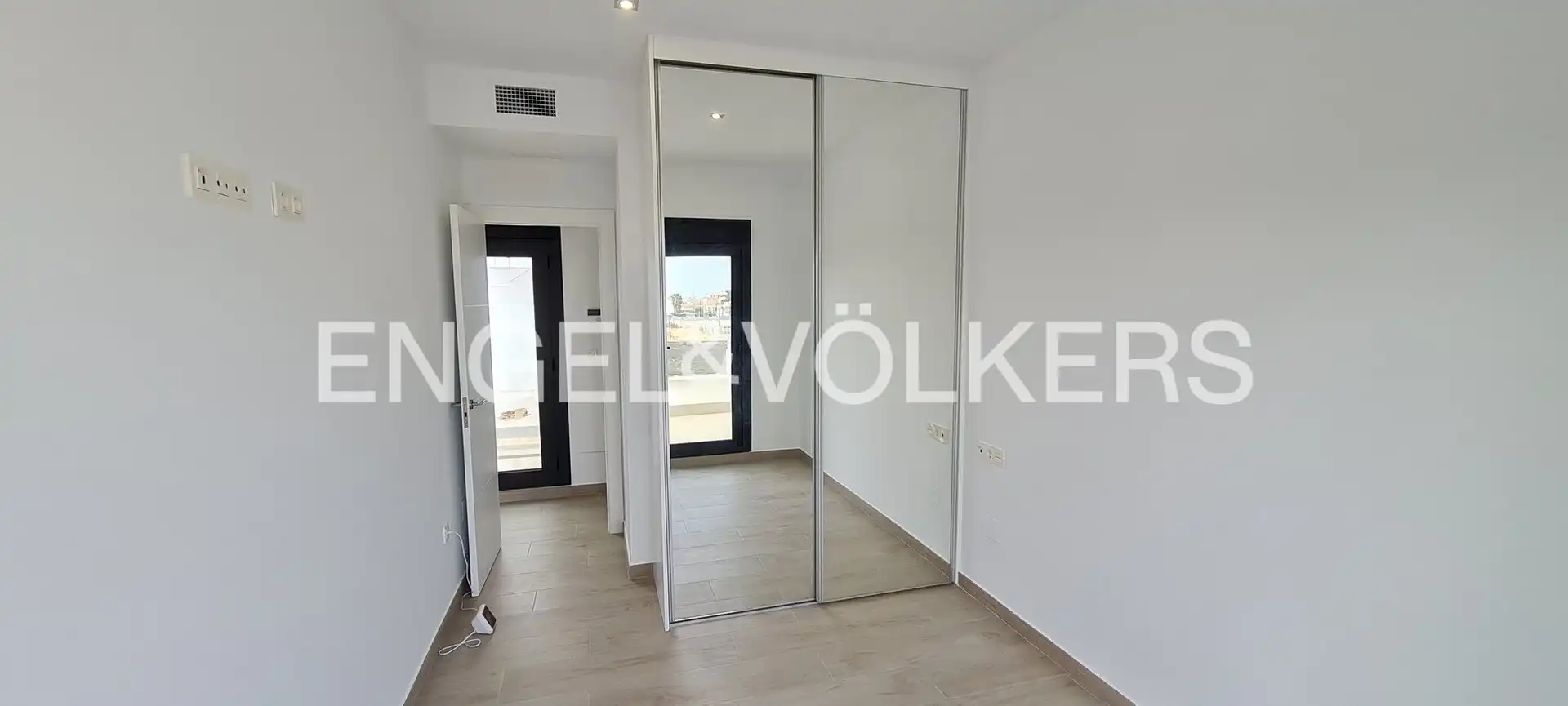 Casa o xalet en venda en Orihuela amb Aire condicionat, Calefacció i Terrassa