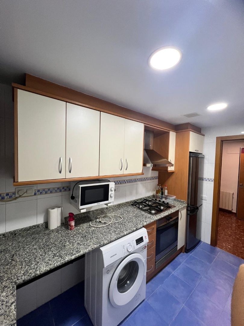 Kitchen of Flat for sale in Aldaia  with Air Conditioner, Heating and Furnished