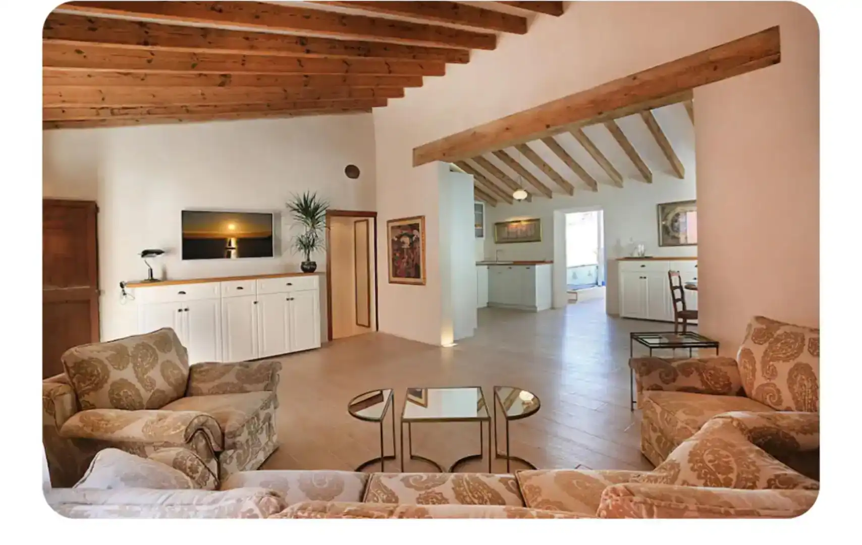 Sala d'estar de Loft de lloguer en  Palma de Mallorca amb Parquet, Moblat i Forn