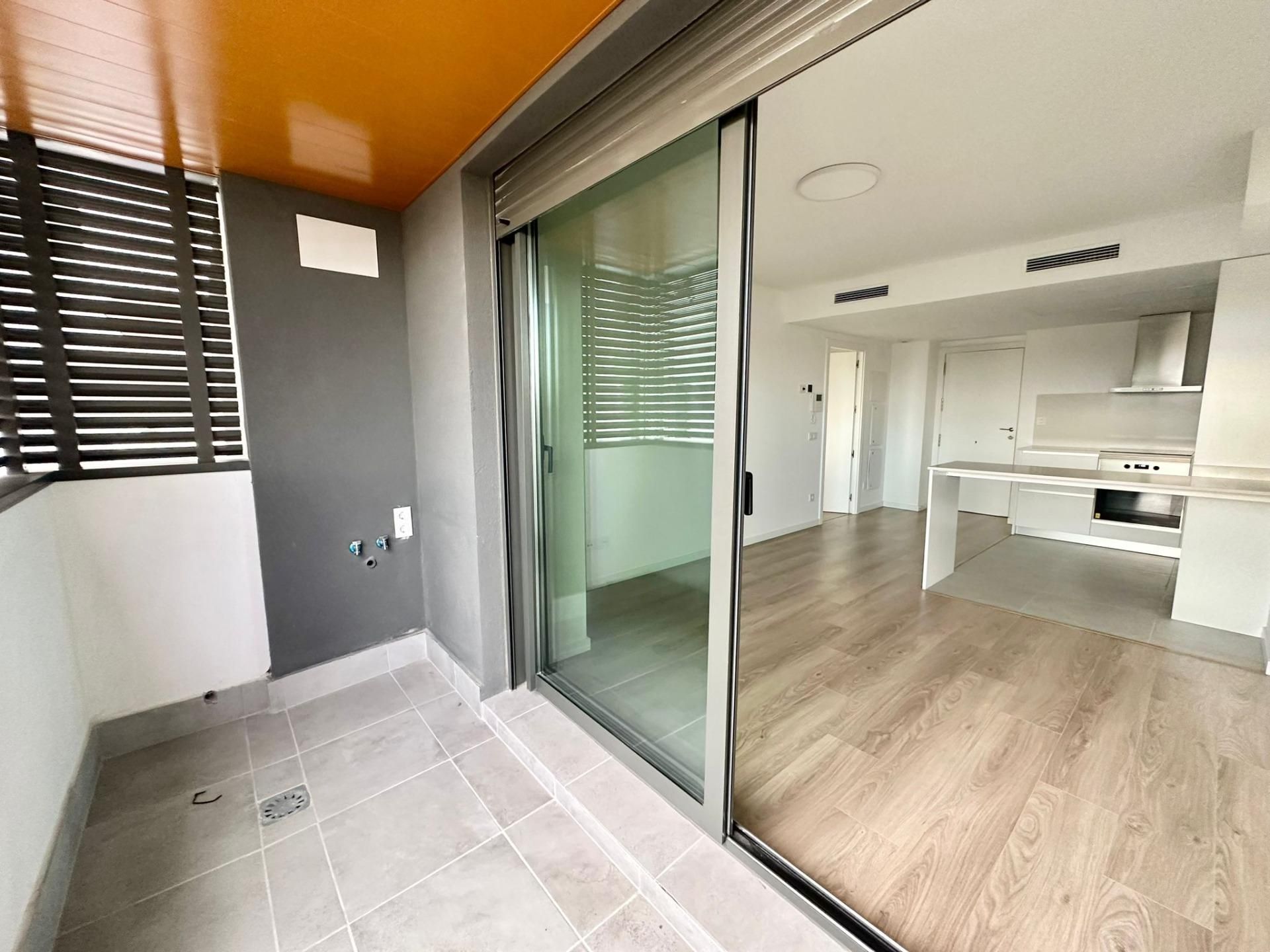 Apartment to rent in  Valencia Capital  with Air Conditioner, Heating and Private garden