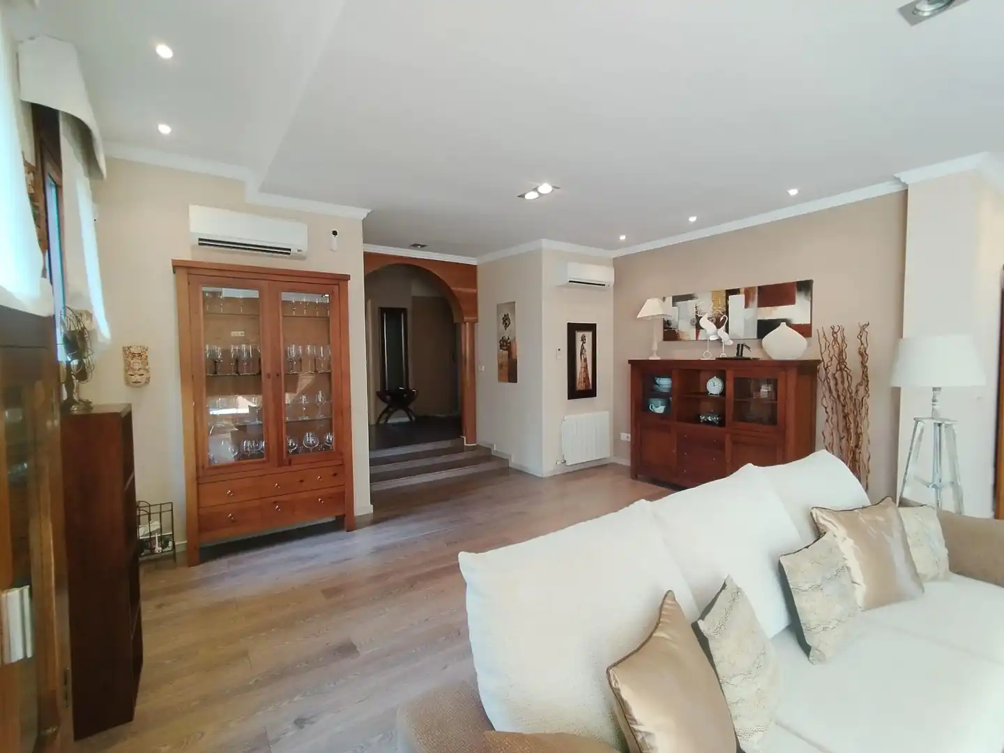 Sala de estar de Casa o chalet en venta en Viladecavalls con Calefacción, Jardín privado y Parquet