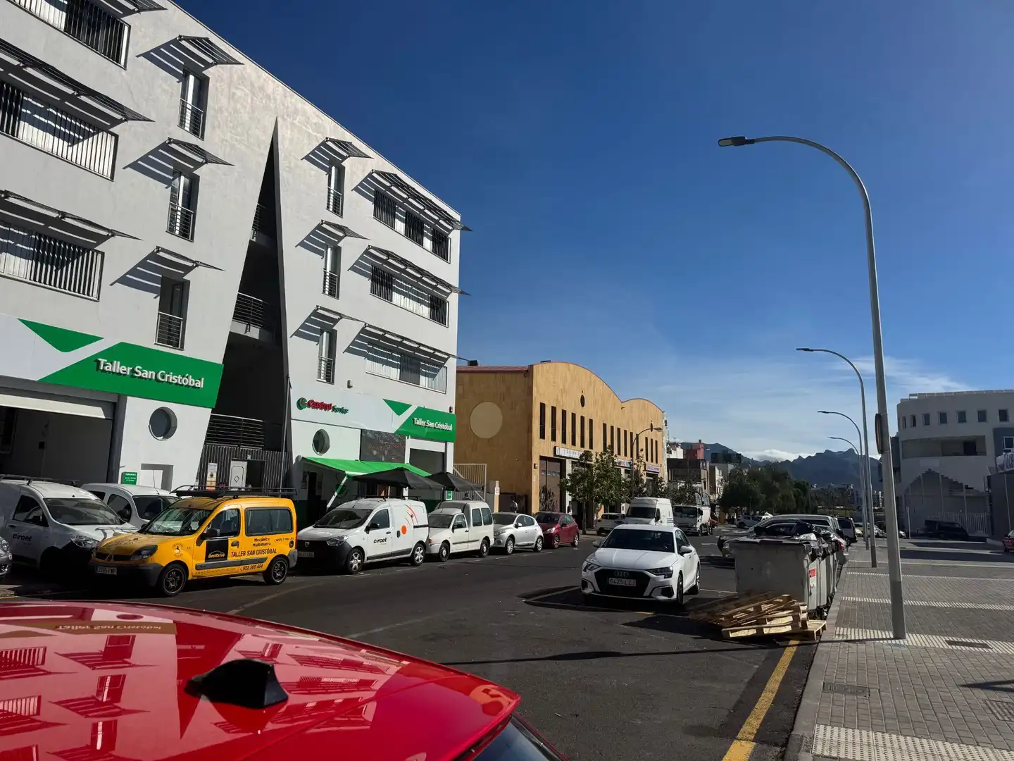 Vista exterior de Oficina en venda en Santa Cruz de Tenerife amb Aire condicionat