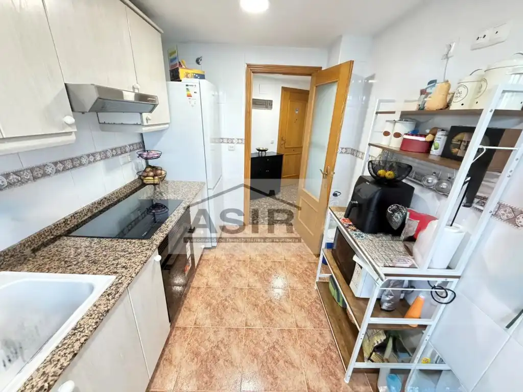 Flat with terrace for sale in Calle Clara Campoamor, imagen 12