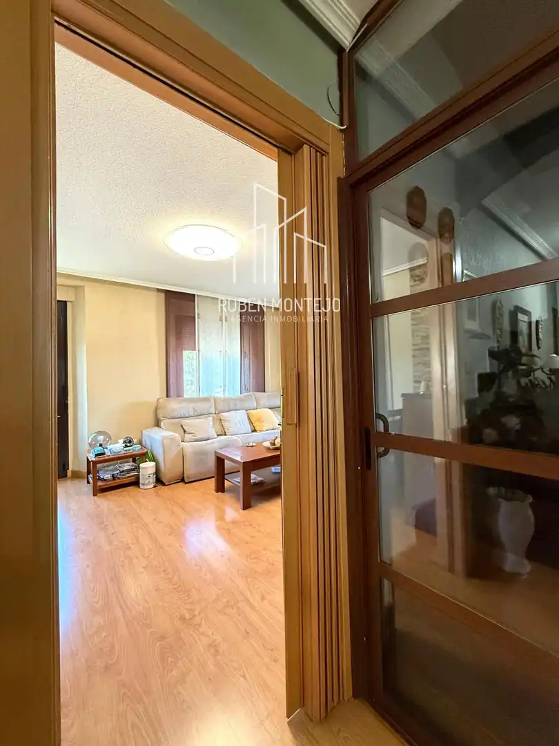 Wohnzimmer von Einfamilien-Reihenhaus zur Miete in Salamanca mit Heizung, Terrasse und Abstellraum
