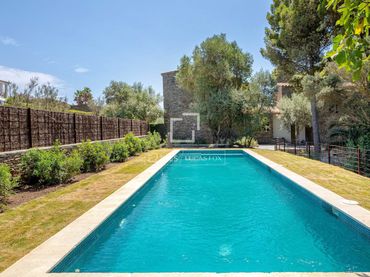 Villa con piscina in vendita a Cadaqués