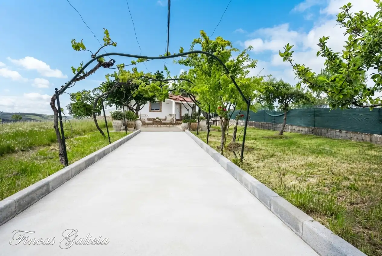 Casa o xalet en venda en Monterrei amb Aire condicionat, Calefacció i Jardí privat