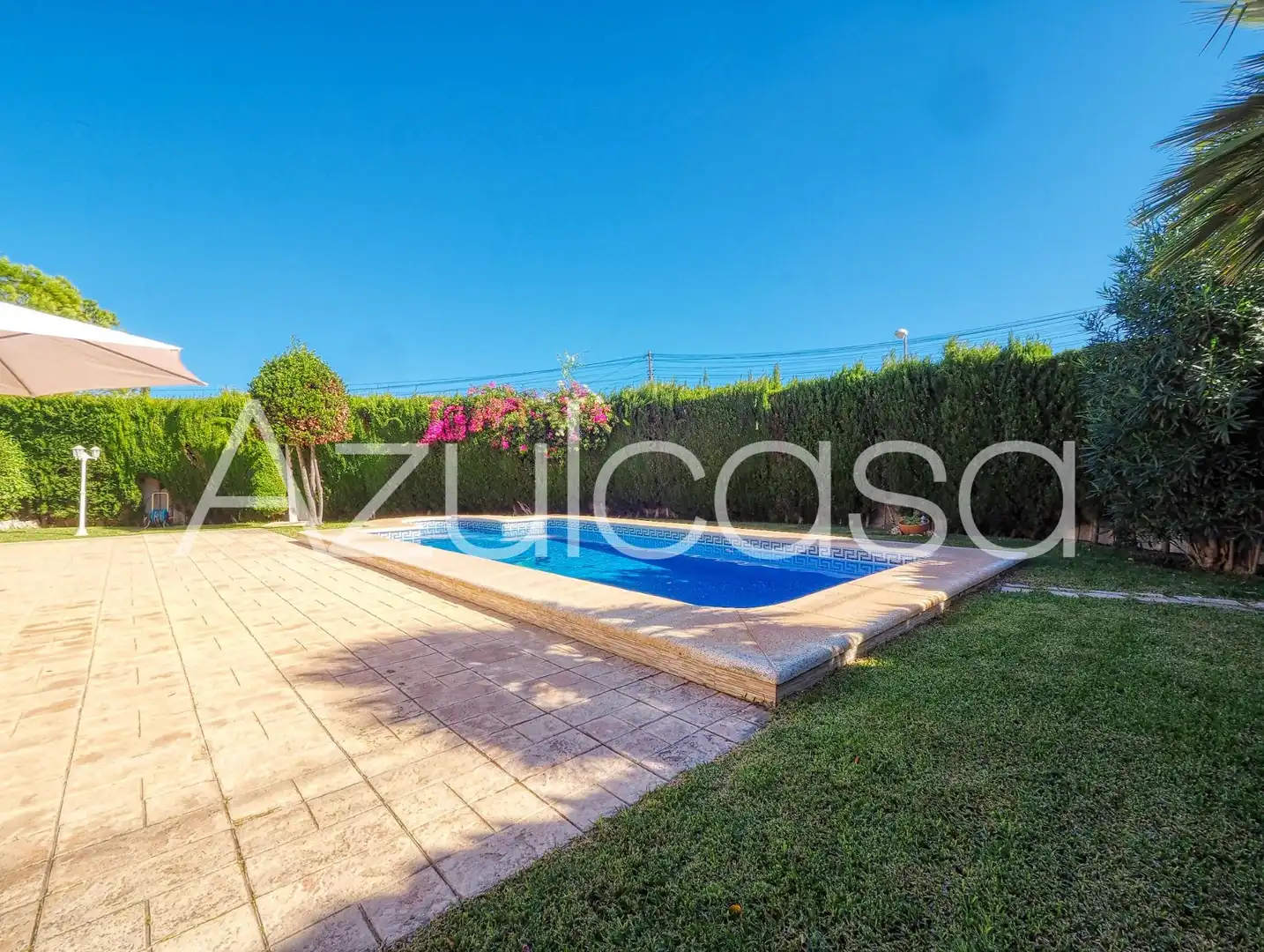 Garden of Houses for sale in Mutxamel  with Air Conditioner, Heating and Terrace